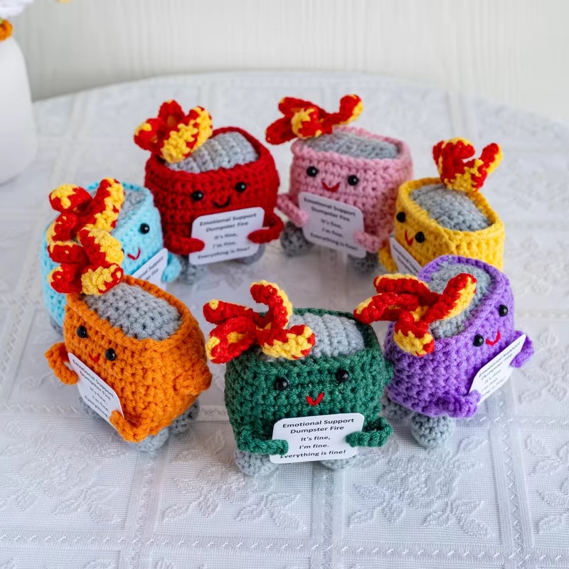 手作りのクロシェ編みダンプスター・ファイア人形 - かわいい - Home Textiles Today のレビューと価格